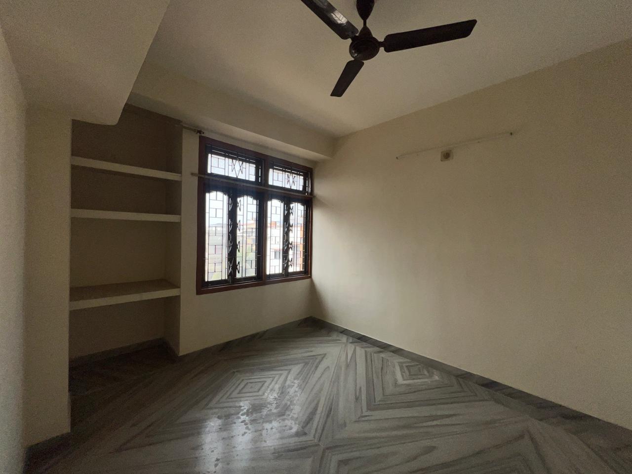 Unfurnished 3bhk in GS Road, Sreenagar, Guwahati, Assam, India for Rent